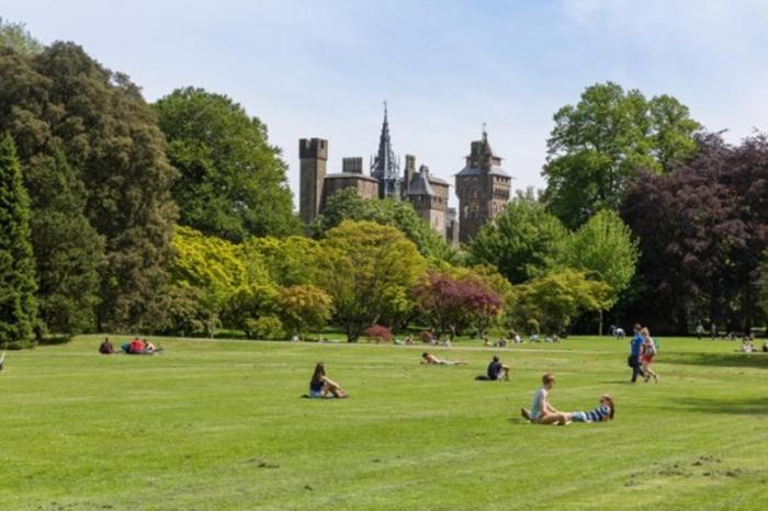 Plas Gwyn Halls, Cardiff Met University Exteriör bild